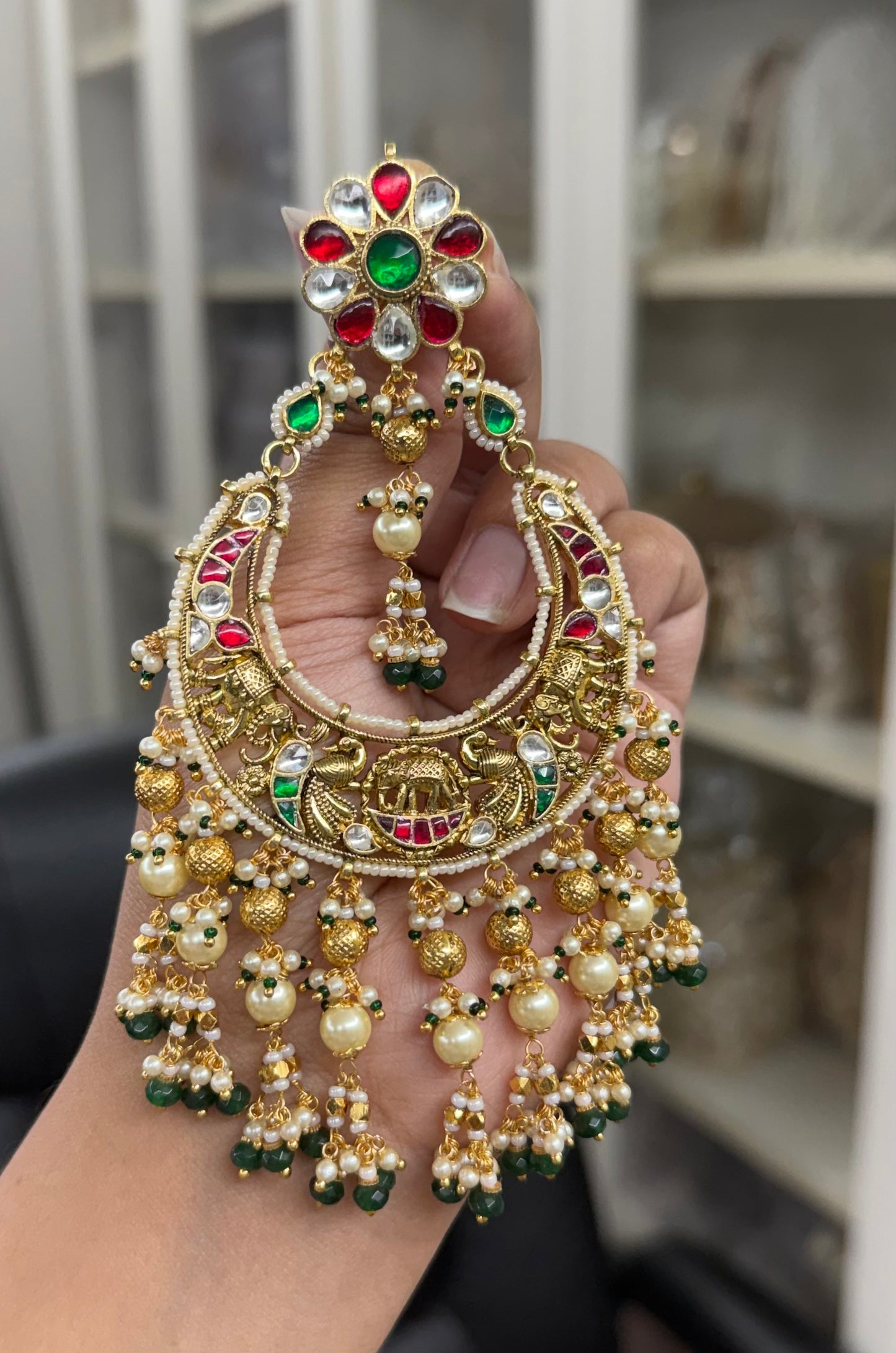 Rajwada Pachi Kundan Chandbalis
