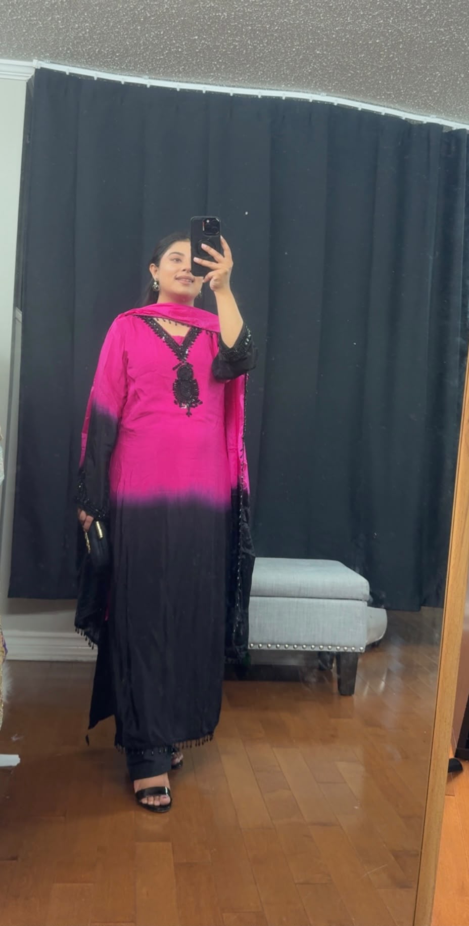 Maheen Pakistani Style Suit