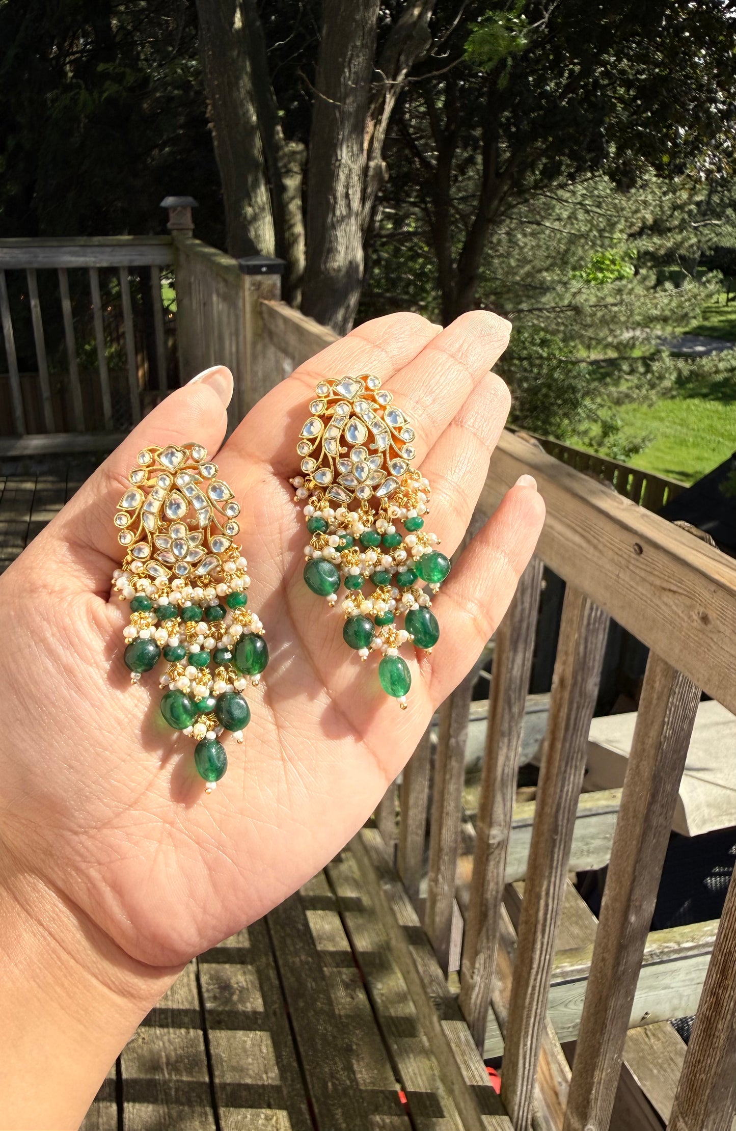 Huma Pachi Kundan Earrings - Emerald