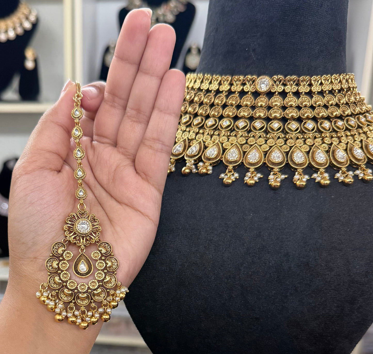 Anahat Gold Plated Bridal Jewelry Set