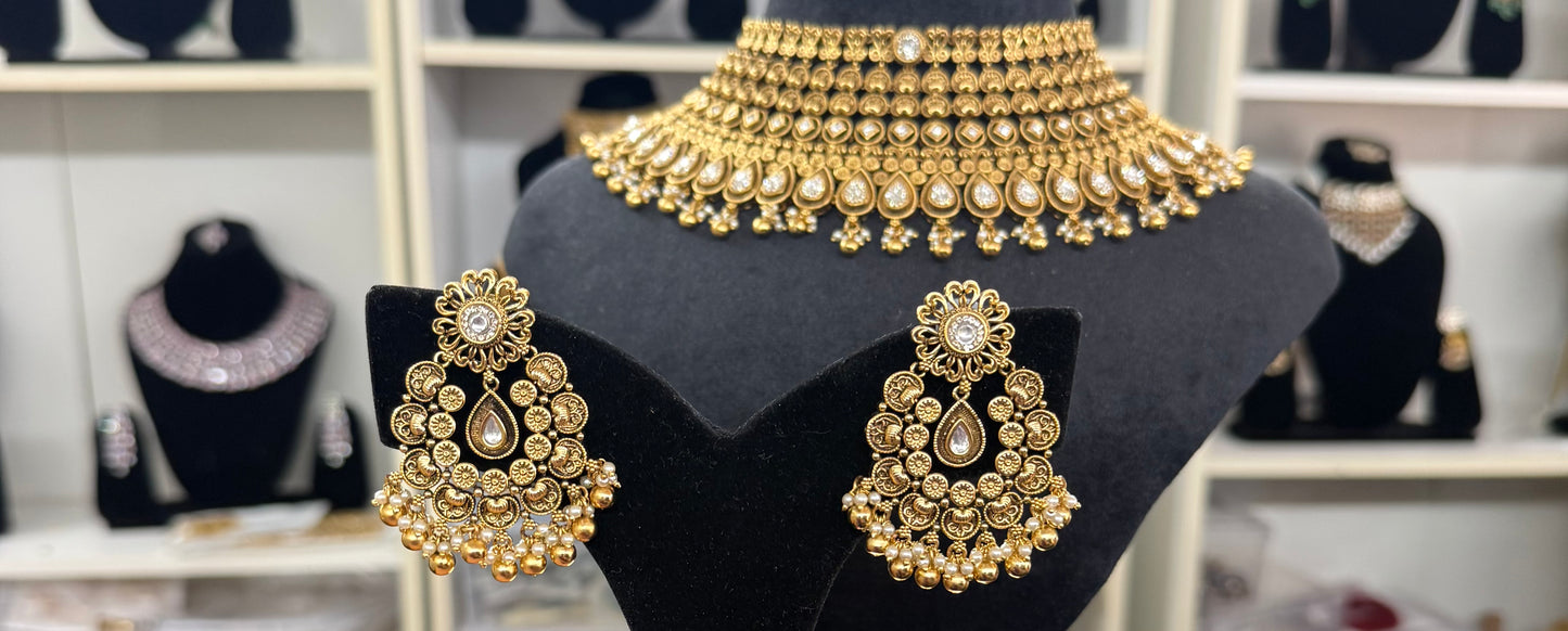 Anahat Gold Plated Bridal Jewelry Set