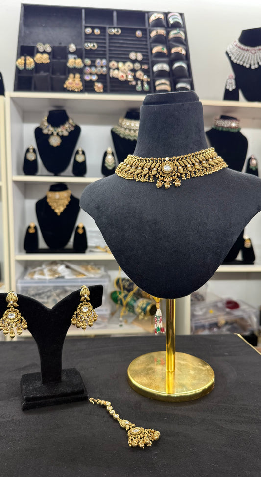 Asees Gold Plated Bridal Jewelry Set