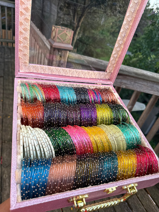 4 Roll Single Stone Glass Bangles Box